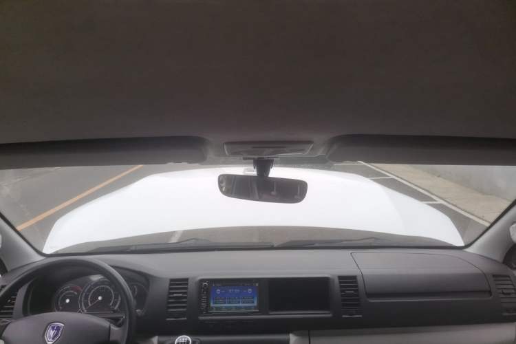 Used Jinbei Hiace 2018 2.4L Dashishi L Manual 14-Seater Luxury Version 4RB2