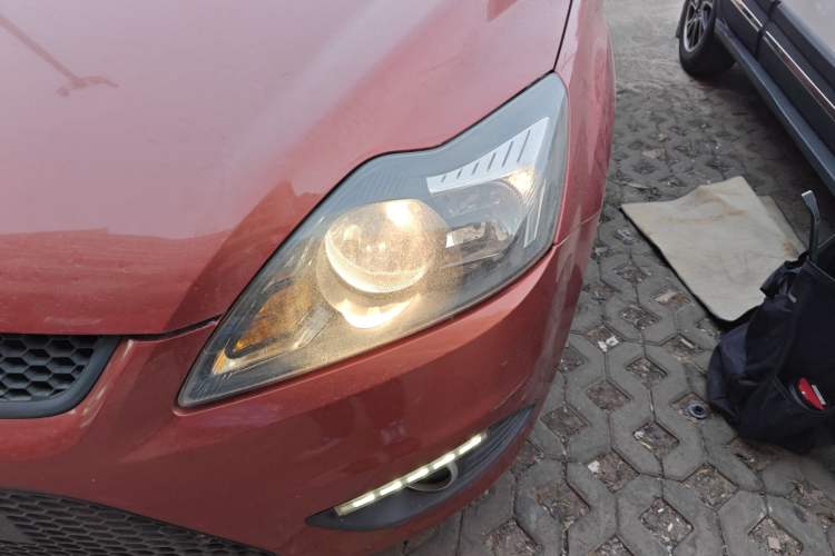 Used Ford Focus 2013 Hatchback Classic 1.8L Automatic Base Model