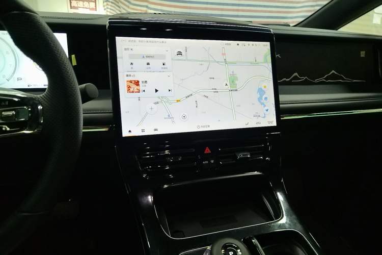 Used GAC Trumpchi M8 2023 Zongshi Series 400T Flagship Edition
