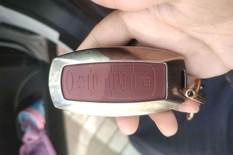 Used Haval H6 2024 1.5T Two-Wheel-Drive Classic Edition Vehicle Key