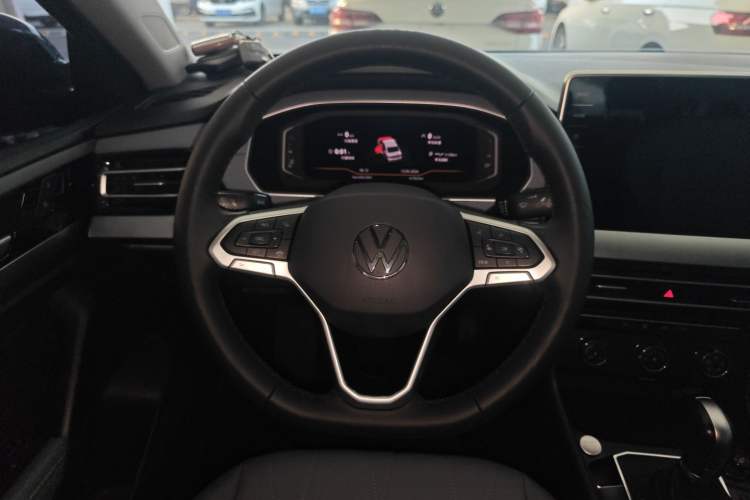 Used Volkswagen Lavida 2023 1.5L Automatic 5 Million Edition Steering Wheel