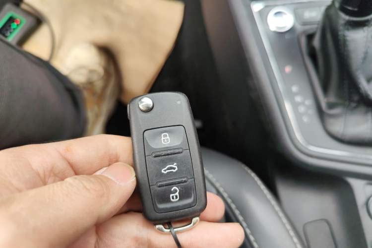 Used Volkswagen Gran Lavida 2017 230TSI DSG Comfort Edition Vehicle Key