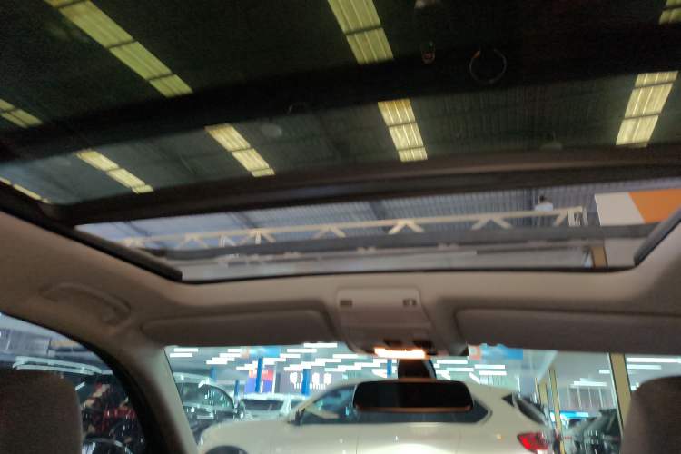 Used BMW X1 2015 sDrive18i Leading Edition