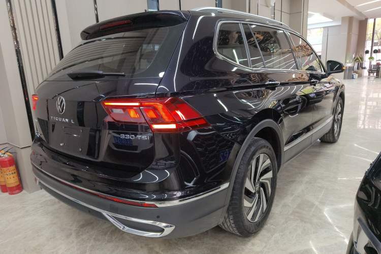 Used Volkswagen Tiguan L 2022 330TSI Automatic Two-Wheel Drive Smart Edition Rear Right 45 Deg