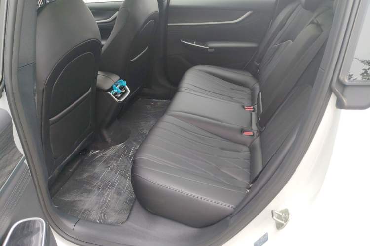 Used Qiyuan A07 2025 Blue Whale Range-Extending Version 230 Flagship Model