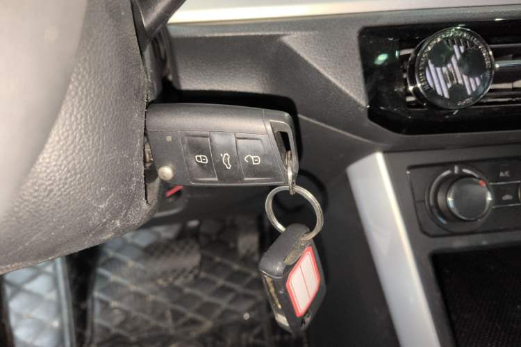 Used Volkswagen Polo 2019 Plus 1.5L Automatic Colorful Technology Edition Interior 1