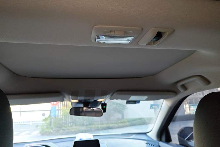 Used Mitsubishi Eclipse Cross 2019 1.5T CVT Two-Wheel Drive Belief Edition China VI Standard Headliner