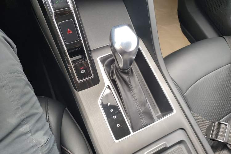 Used Roewe i5 2023 1.5L CVT Luxury Edition