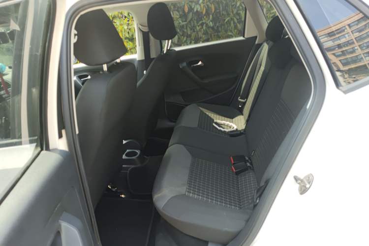 Used Volkswagen Polo 2016 1.6L Automatic Comfort Model Left Rear Seat