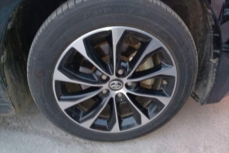 Used Toyota Avalon 2022 2.5L Luxury Edition