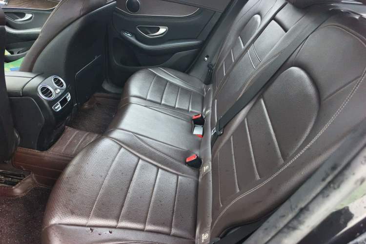 Used Mercedes-Benz GLC 2018 Refreshed GLC 300 4MATIC Dynamic Edition
