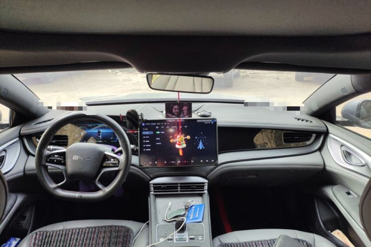 Used BYD Seal 2024 HONOR Edition DM-i 1.5L 121km Luxury Model
