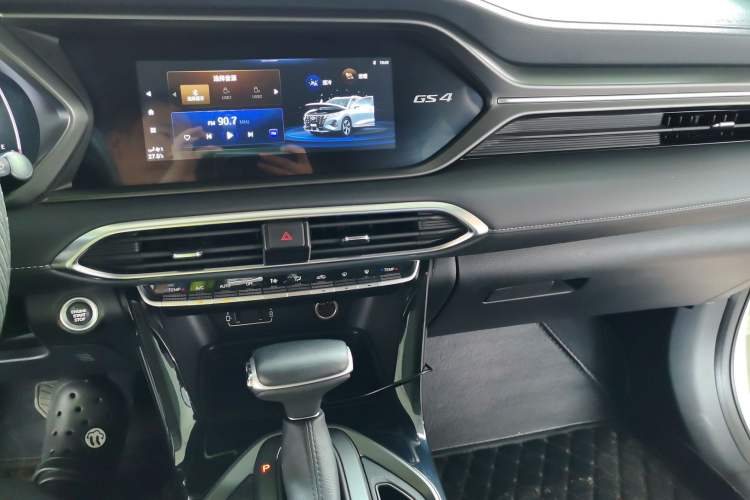 Used GAC Trumpchi GS4 2022 270T Automatic Smart Drive Navigation Edition Audio And AC Panel