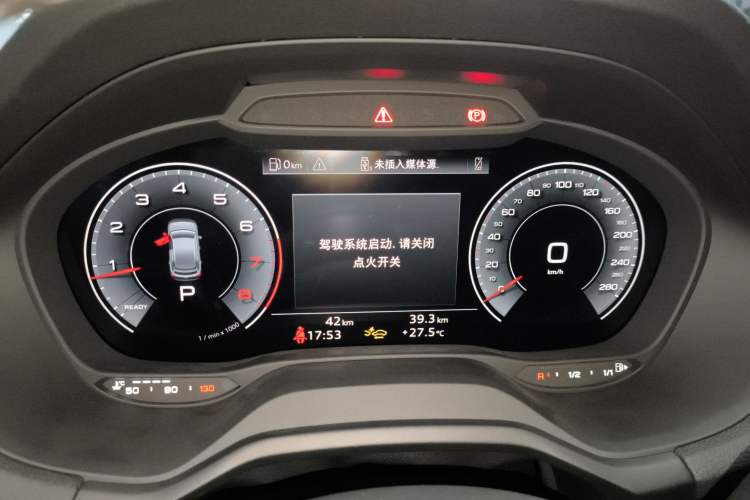 Used Audi Q2L 2025 35 TFSI Progressive Dynamic Edition
