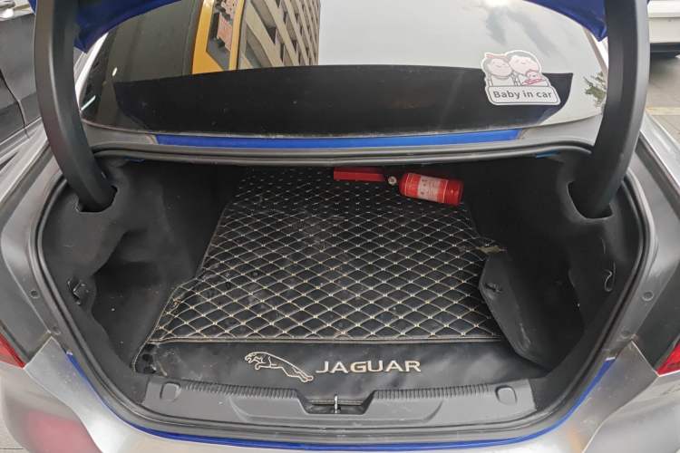 Used Jaguar XEL 2020 2.0T 200 PS R-DYNAMIC S Advanced Sport Edition Trunk