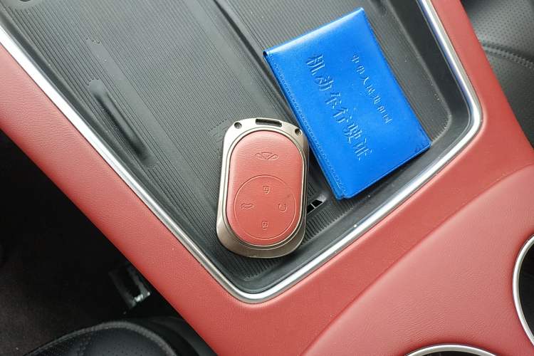 Used Chery Fulwin A9L 2025 Model, Four-Wheel Drive High-Energy Peak Edition
