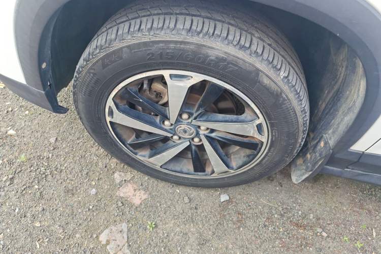 Used FORTHING T5 2020 1.6L Manual Luxury Model China VI Standard Left Front Wheel Hub