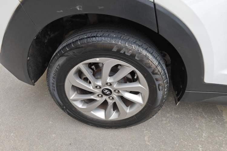 Used Hyundai Tucson 2015 1.6T Dual-Clutch Two-Wheel-Drive Smart Model