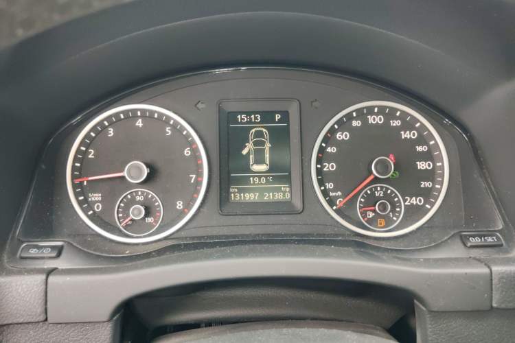 Used Volkswagen Tiguan 2017 300TSI Automatic Two-Wheel Drive Silk Road Comfort Edition Instrument Cluster