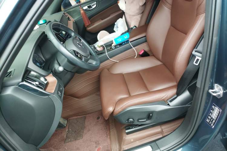 Used Volvo XC60 2021 T5 4x4 Zhiya Luxury Edition Left Front Seat