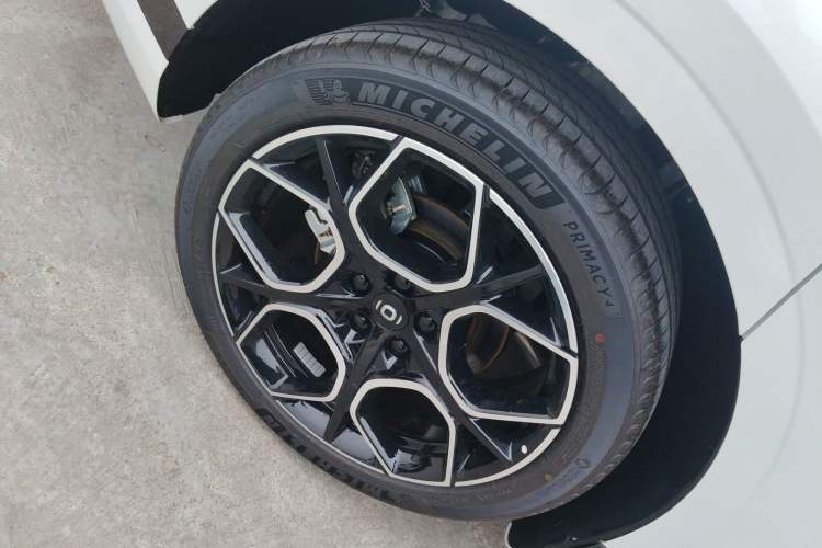 Used Qiyuan A07 2025 Blue Whale Range-Extending Version 230 Flagship Model