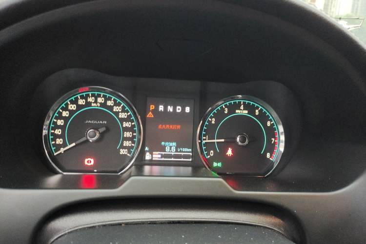 Used Jaguar XF 2015 XF 2.0T Luxury Edition
