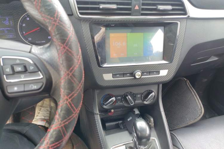 Used MG ZS 2017 1.5L Automatic Luxury Edition