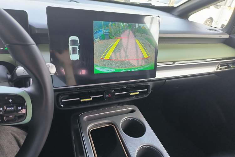 Used AION Y 2023 Younger