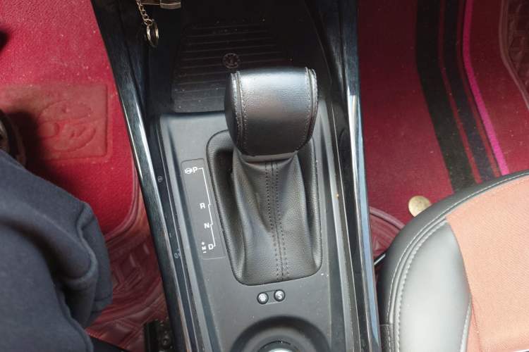 Used Citroen C3-XR 2019 190THP Automatic Xueying Edition Gear Lever