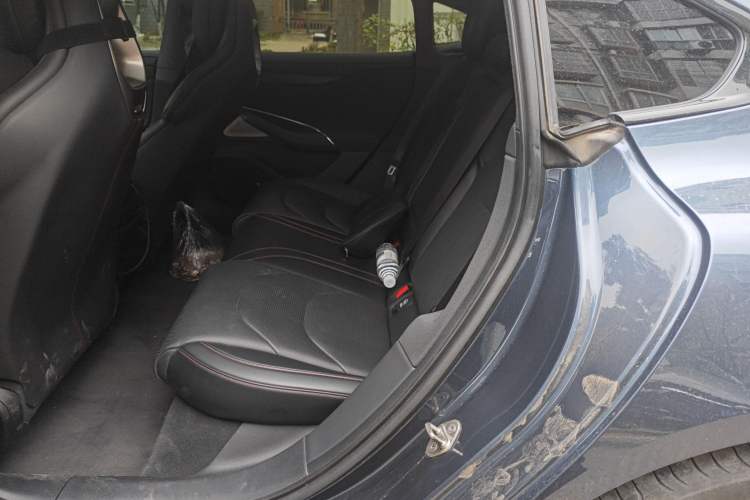 Used Xiaomi Auto SU7 2024 Rear-Drive Standard Founder Edition