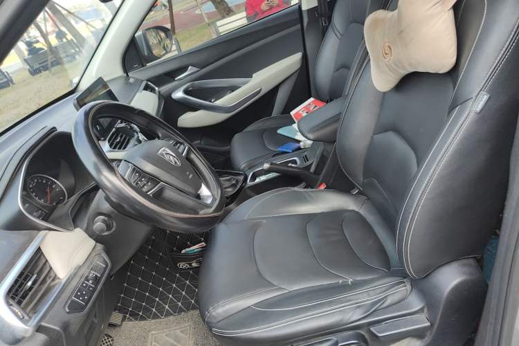 Used Baojun 530 2019 1.5T CVT Luxury Model 7 Seats China V Emission Standard
