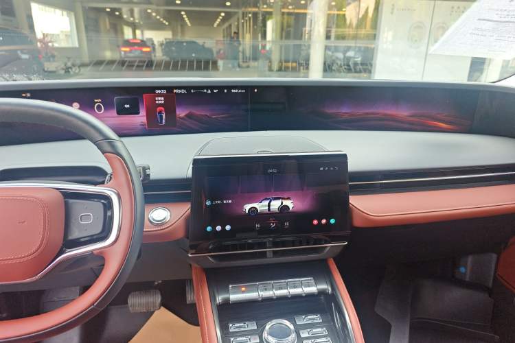 Used Lincoln Nautilus 2025 2.0T All-Wheel-Drive Luxury Hybrid Edition
