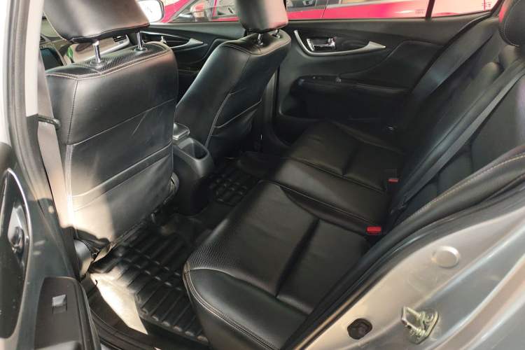 Used Honda Crider 2015 1.8L automatic luxury edition