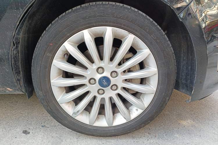 Used Ford Mondeo 2011 2.0L GTDi 200 Luxury Edition