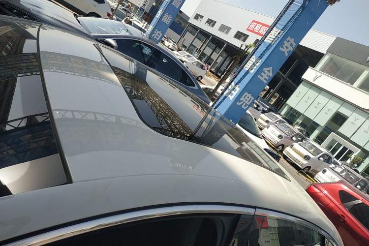 Used BYD Seal 06 New Energy 2025 DM-i Smart Drive 120KM Deluxe Model Roof