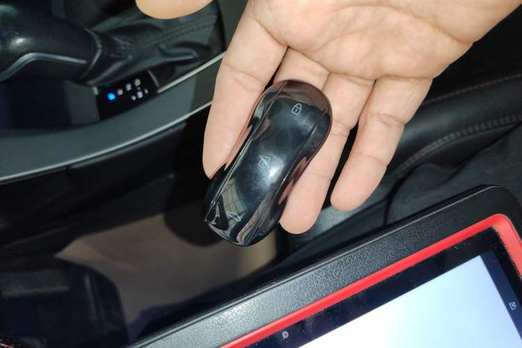 Used Toyota Avalon 2019 2.0L Luxury Edition China VI Standard