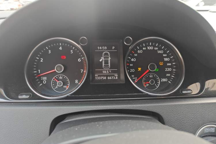 Used Volkswagen CC 2012 3.6 FSI R-Line
