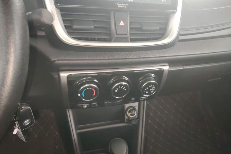 Used Toyota YARiS L Zhi Xiang 2019 1.5E CVT Dynamic Edition China VI compliant
