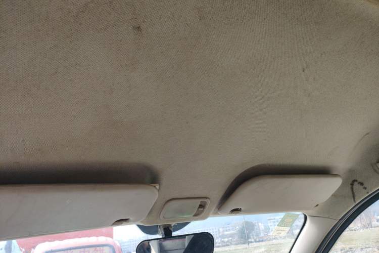 Used Wuling Rongguang V 2016 1.5L Standard Version Headliner