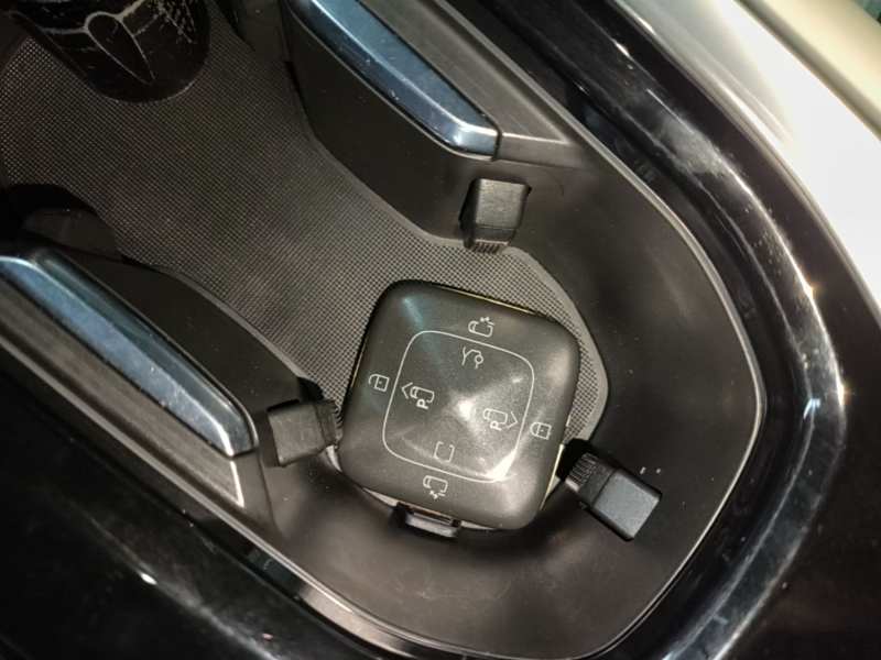 Used Zeekr 009 2022 WE Edition — 8