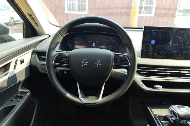 Used Hongqi E-QM5 2023 620km PLUS
