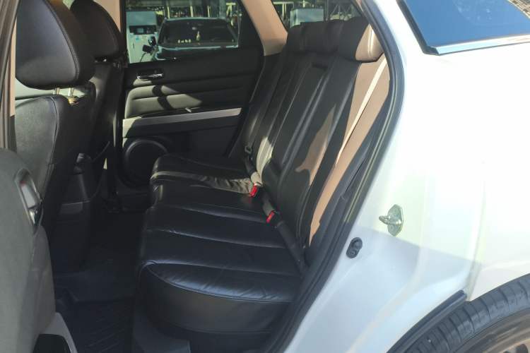 Used Mazda CX-7 2014 2.3T Smart All-Wheel Drive Supreme Edition Left Rear Seat