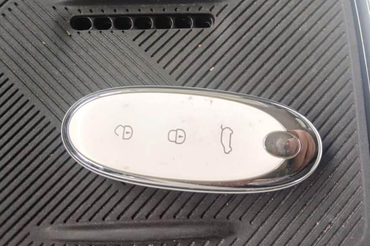 Used Dongfeng NAMMI 01 2024 430 Max Smart+ Interior 1