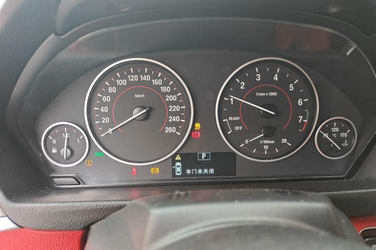 Used BMW 4 Series 2014 420i Convertible Fashion Model
