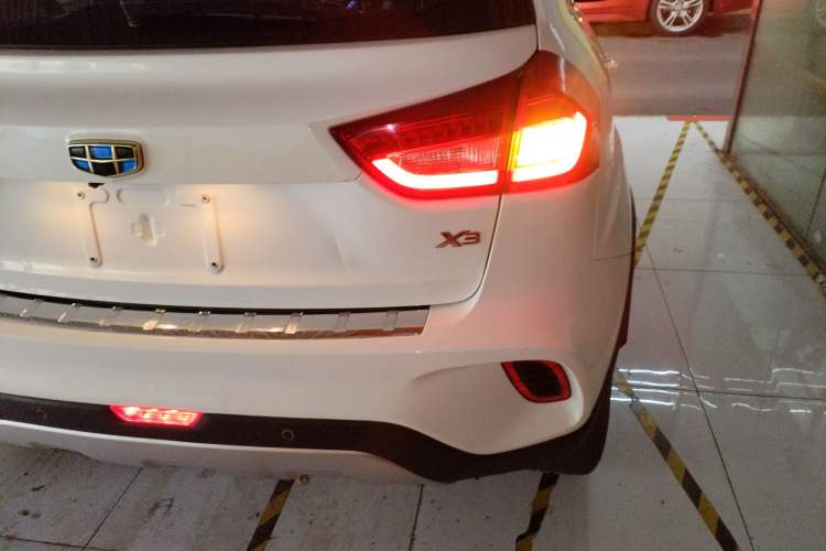 Used Geely Auto Vision X3 2017 1.5L Automatic Elite Model
