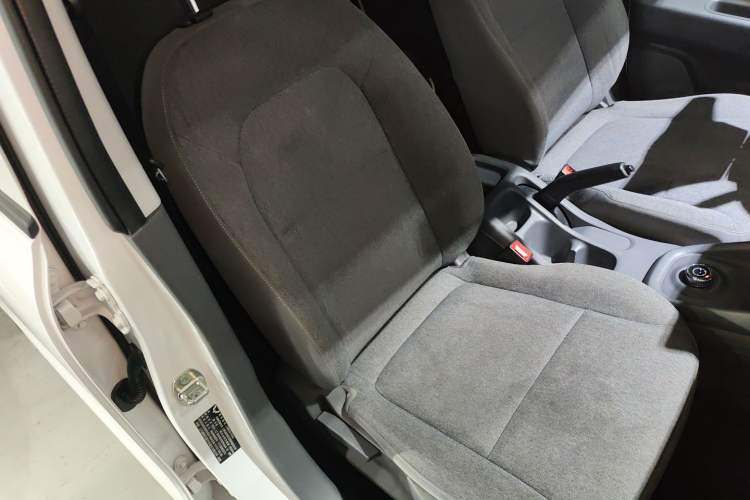 Used Wuling Hongguang New Energy 2024 All-Electric Model 300KM Standard Version