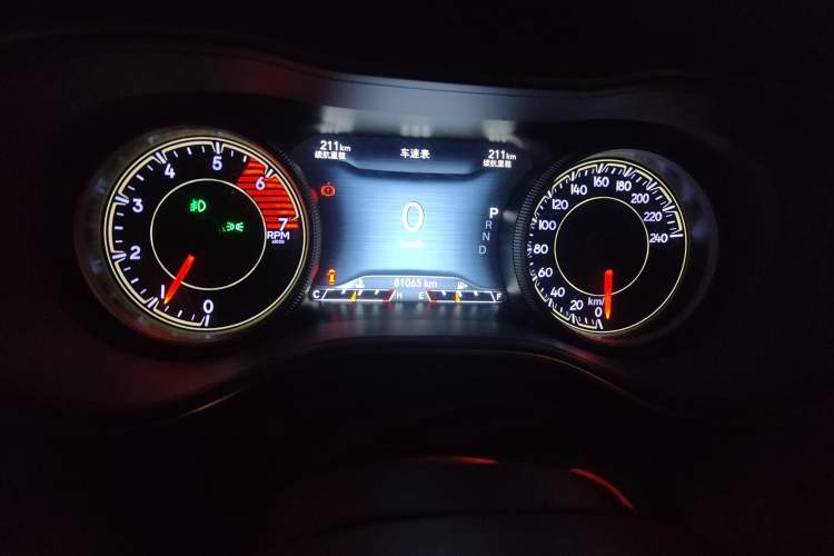 Used Jeep Cherokee 2019 2.0T Two-Wheel Drive Smart Enjoyment Version China VI