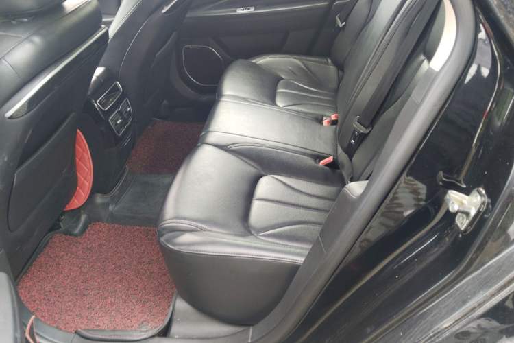 Used Geely Auto Emgrand GT 2015 2.4L Comfort Model
