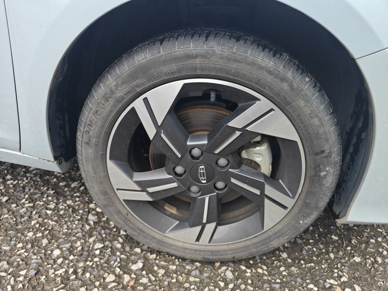 Geely Auto Emgrand L HiP 2022 1.5TD-DHT Pro 100KM Super Rui — снимка 8