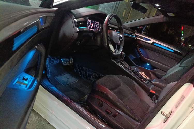 Used Volkswagen FAW-Volkswagen CC 2021 330TSI Ignite Edition Driver Seat